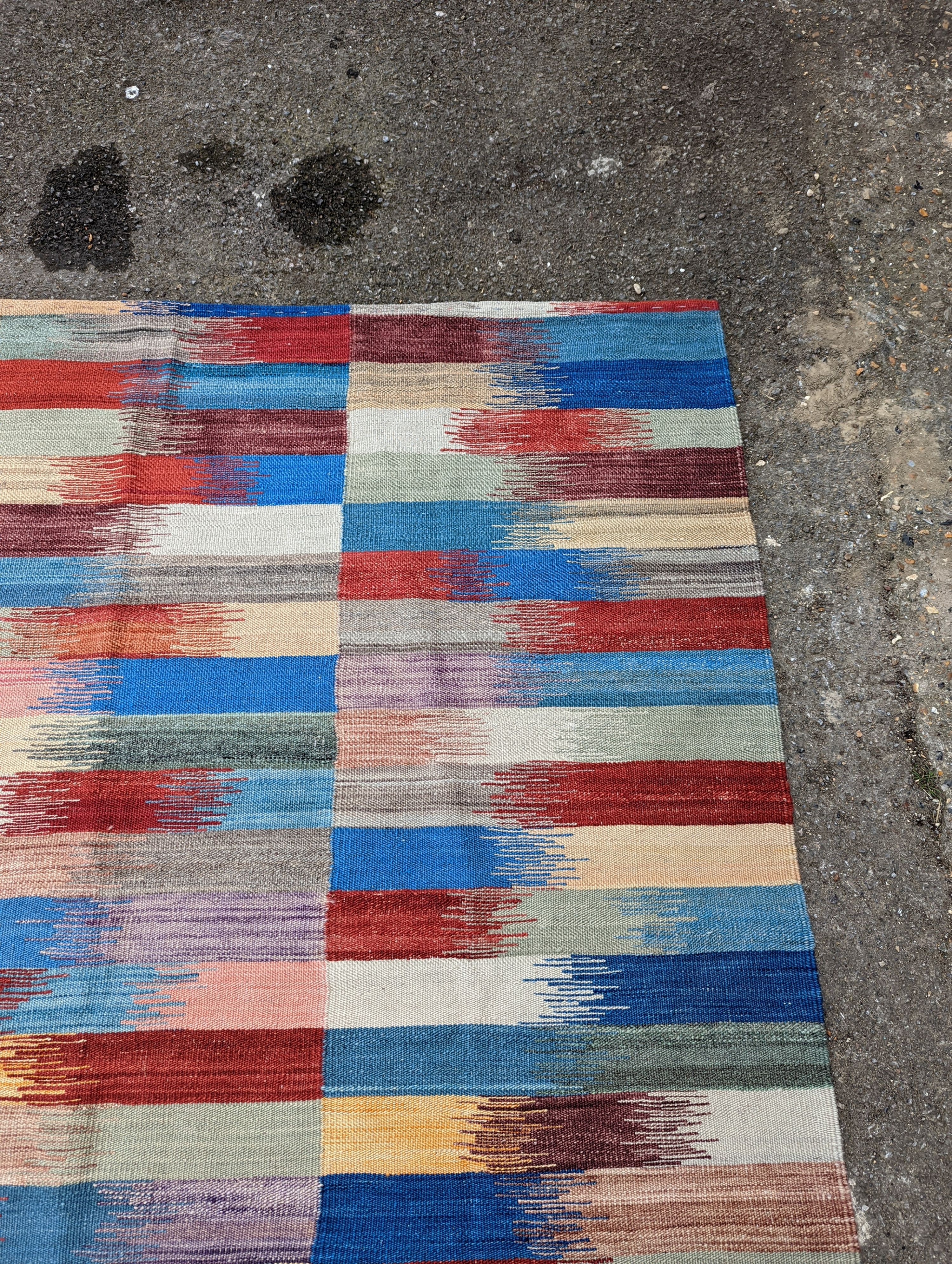 A Paul Smith inspired style Kilim flatweave carpet, 200 x 160cm